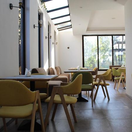 Cot Hotel Addis Ababa Dış mekan fotoğraf