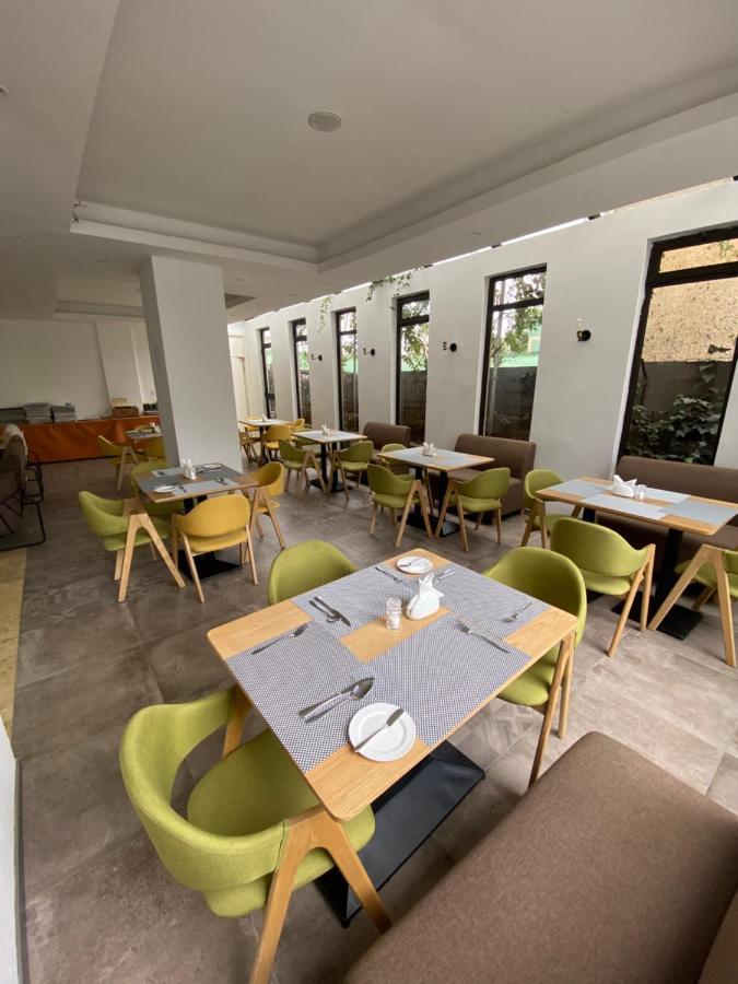 Cot Hotel Addis Ababa Dış mekan fotoğraf