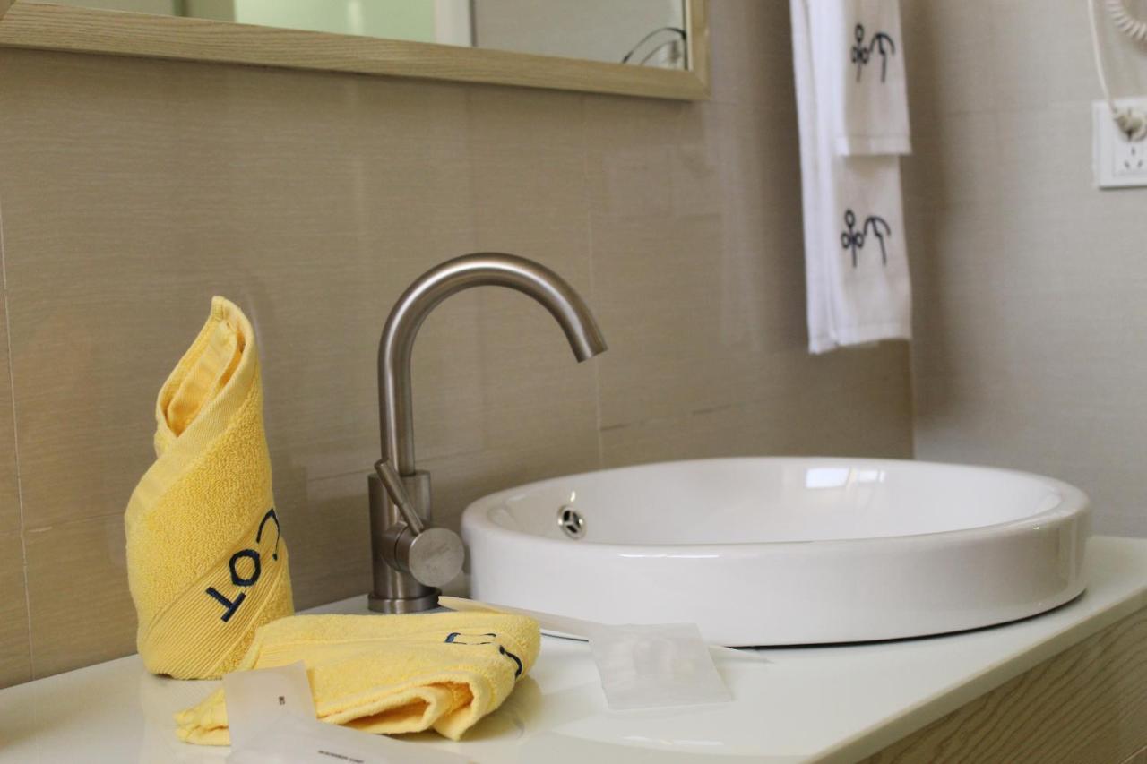 Cot Hotel Addis Ababa Dış mekan fotoğraf