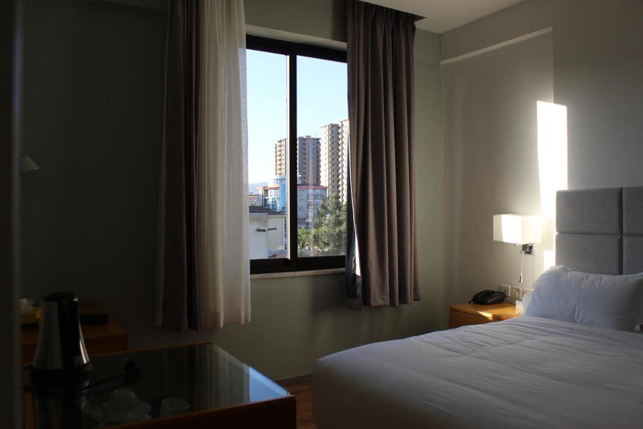Cot Hotel Addis Ababa Dış mekan fotoğraf